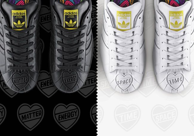 H20056_Originals_Superstar_Supershell_FW15_BTL-PR_imagery_PharrellMolded_S83348_S83345-with_pattern_HighRes_RGB