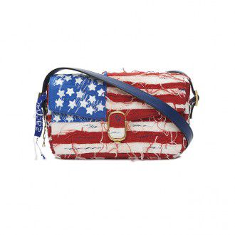 5_AMERICAN FLAG DISTRESSED DENIM_250,000 r1