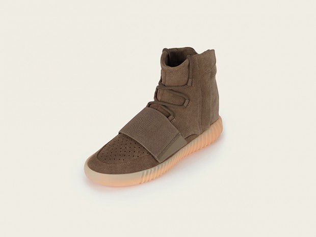 STILLS_YEEZY750_BROWN_PR1