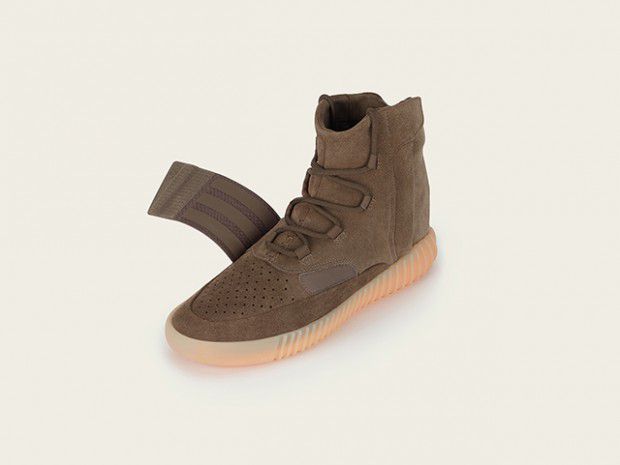 STILLS_YEEZY750_BROWN_PR2