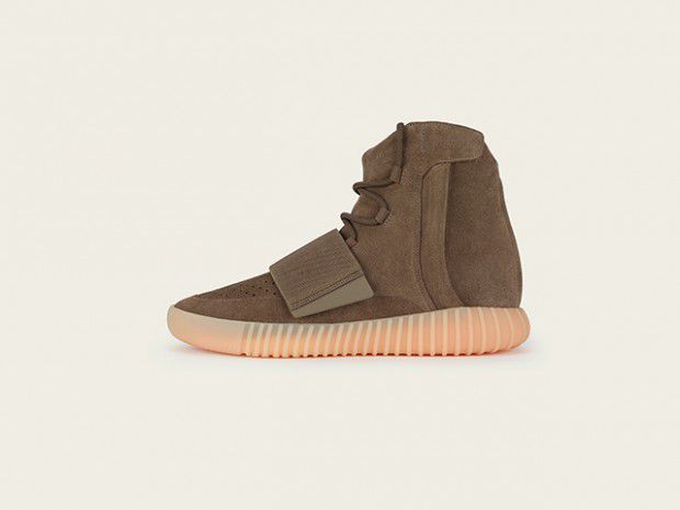 STILLS_YEEZY750_BROWN_PR5