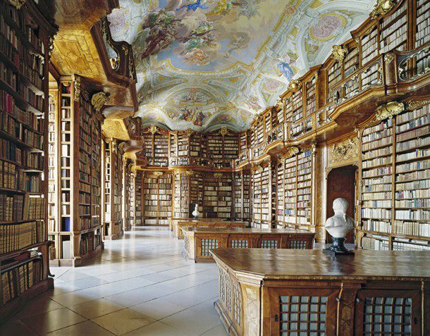 The-Most-Gorgeous-Libraries-In-The-World-Austria-Stift-St-Florian-Bibliothek-CREDIT-Constantin-Beyer