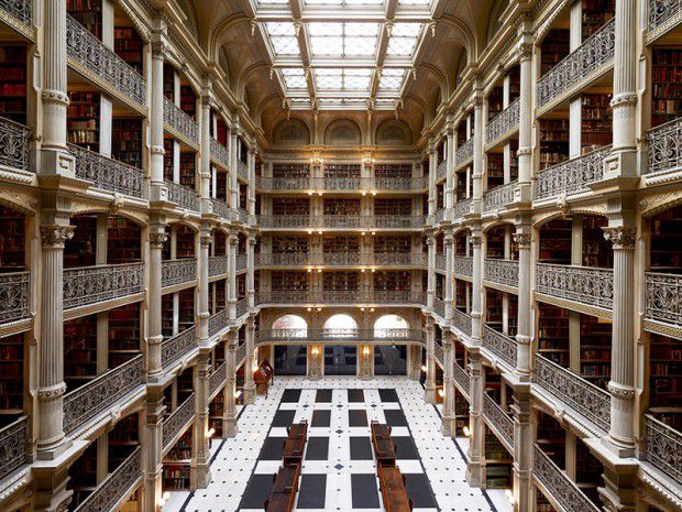 The-Most-Gorgeous-Libraries-In-The-World-george-peabody-library-USA-Pixabay