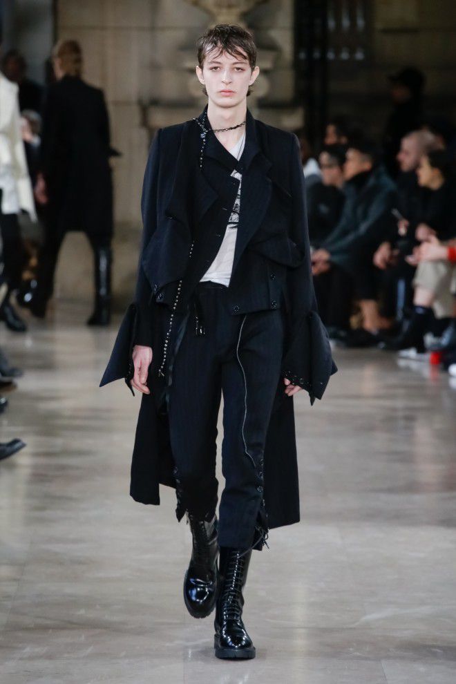 Ann-Demeulemeester-Men-FW18-Paris-5740