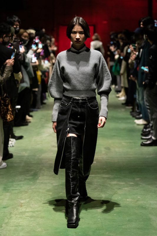 JOHN LAWRENCE SULLIVAN AUTUMN & WINTER 2021 MEN'S & WOMEN'S JOHN LAWRENCE SULLIVAN AUTUMN & WINTER 2021 MEN'S & WOMEN'S