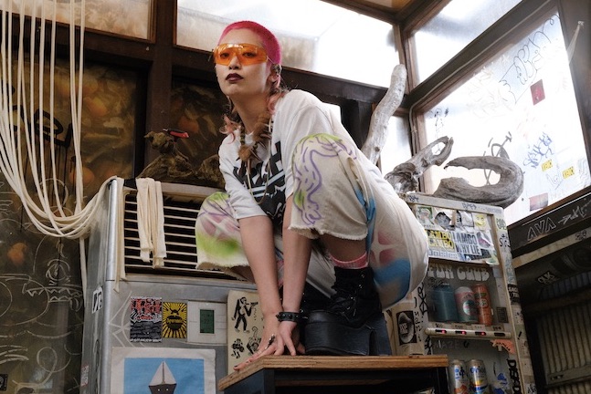 「自分自身の身体に、抵抗の落書きを」『SUPER-KIKI SHOP』開設に込めた変革の希望<br>super-KIKI インタビュー