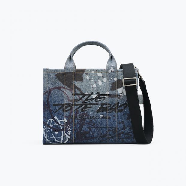 新品未使用　marc jacobs futura デニム　ジーンズ　フューチュラ 新品未使用 marc jacobs futura デニム ジーンズ フューチュラ